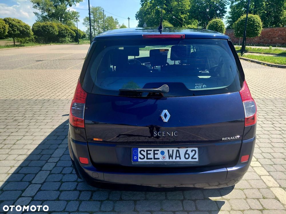 Renault Scenic 1.6 16V Confort Expression - 4