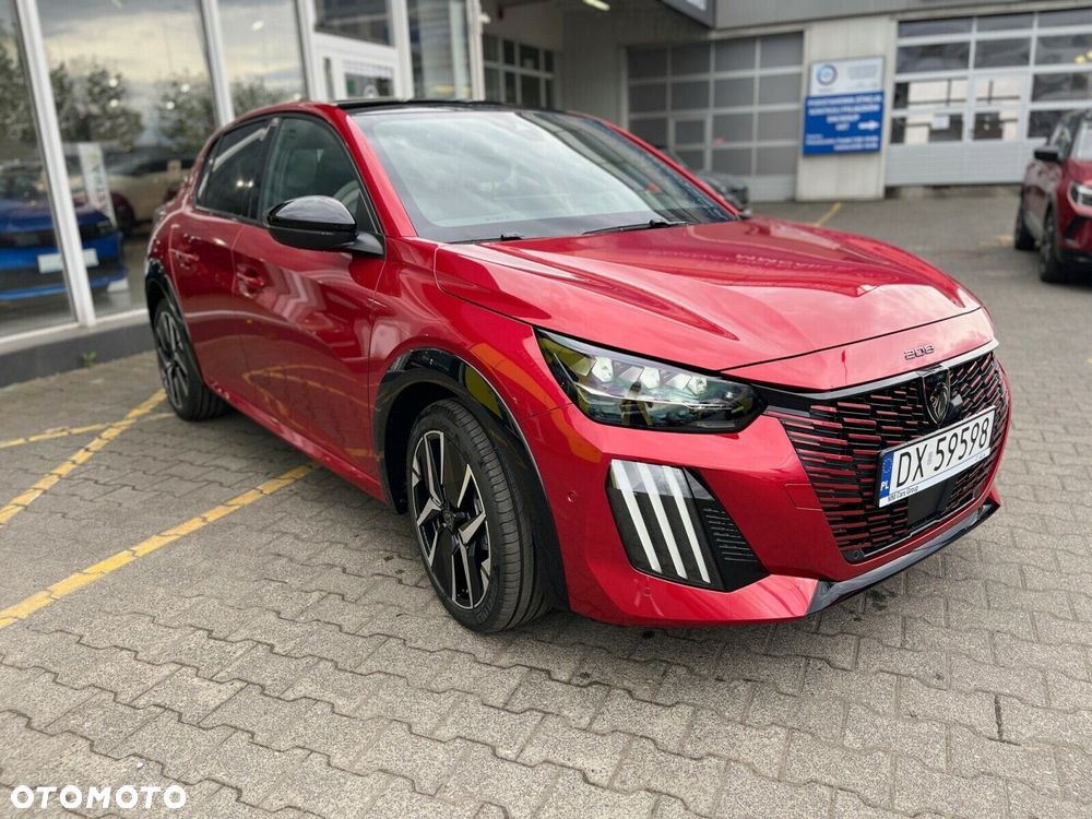 Peugeot 208 - 4