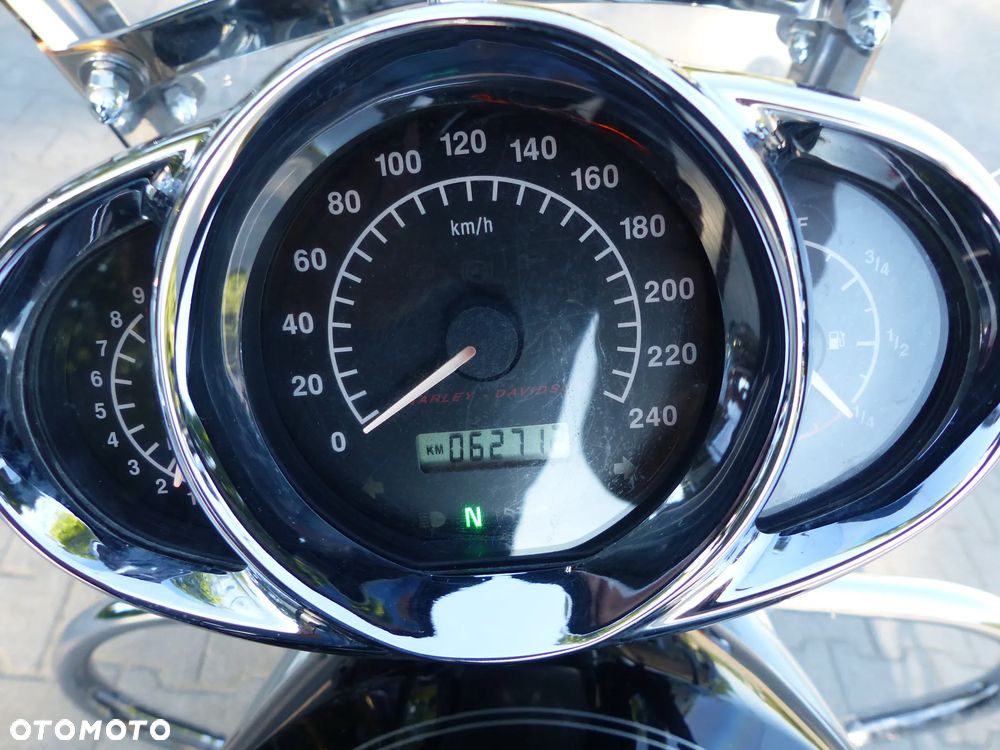 Harley-Davidson V-Rod Night Rod - 19