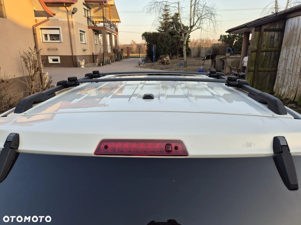 Jeep Grand Cherokee - 14