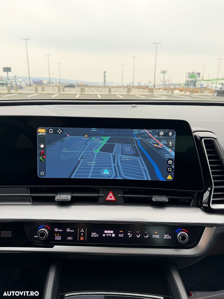 Kia Sportage 1.6 DSL MHEV 7DCT HP 4x2 Style - 13