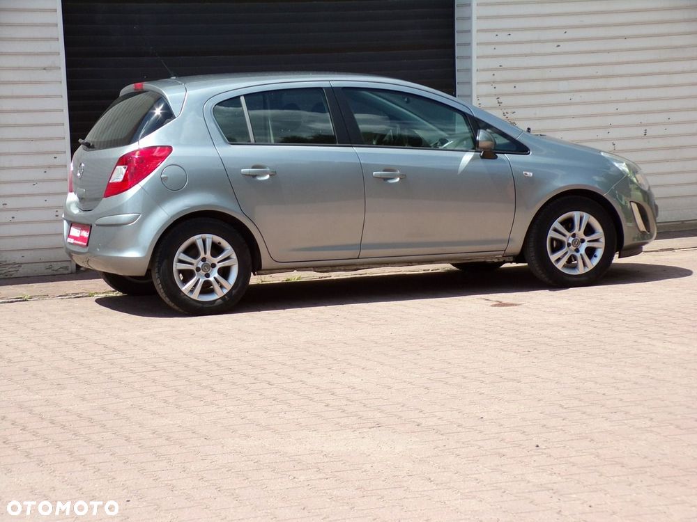 Opel Corsa - 5