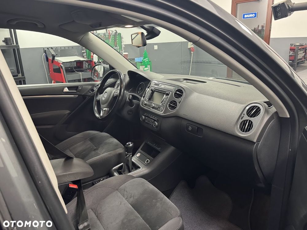 Volkswagen Tiguan 1.4 TSI 4Mot Perfectline R-Style - 19