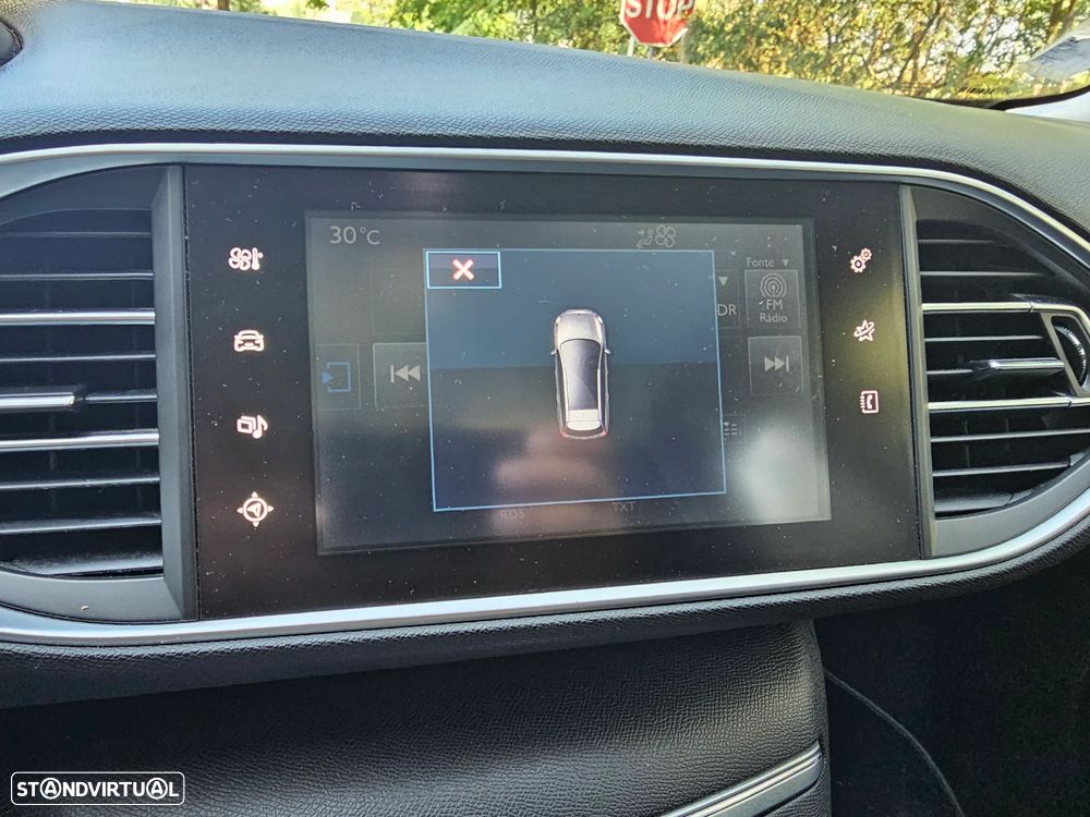 Peugeot 308 SW - 21
