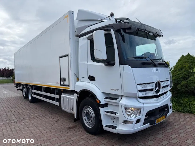 Mercedes-Benz Antos 2527 6x2 Chłodnia 22palety Euro 6 - 3