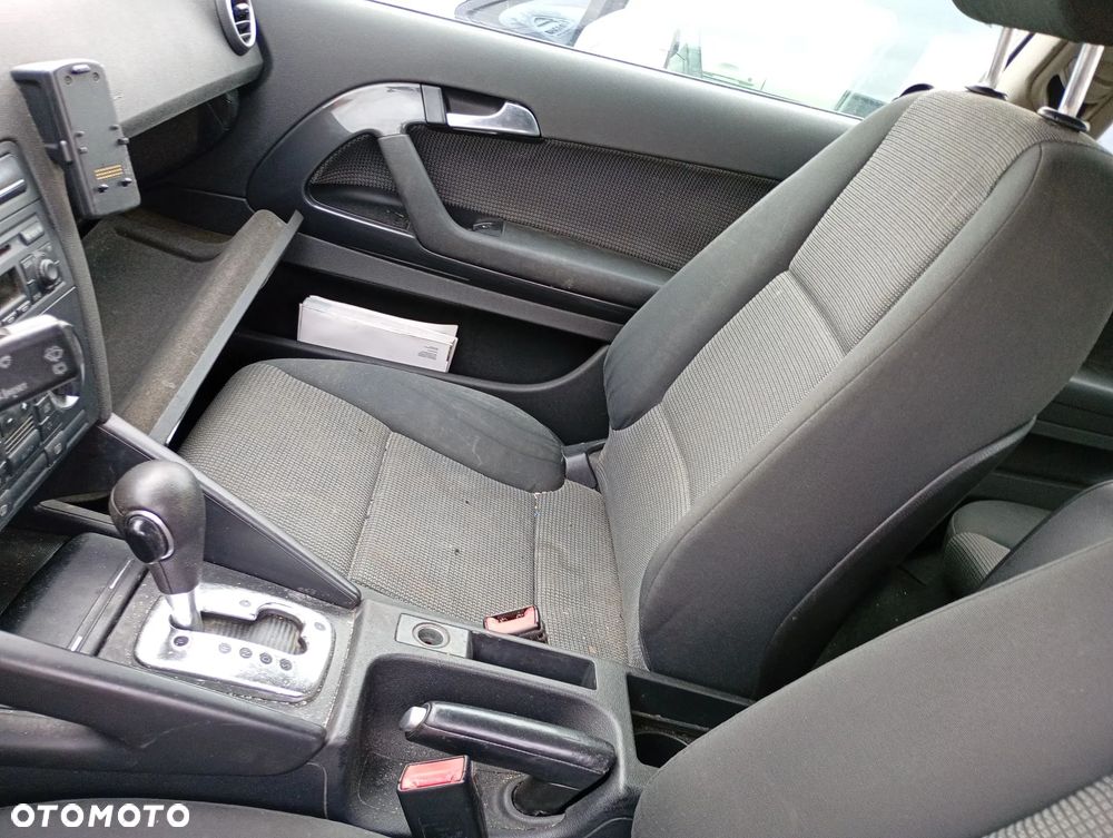 AUDI A3 8P 03-05 1.6 8V MECHANIZM WYCIERACZEK SILNICZEK - 18