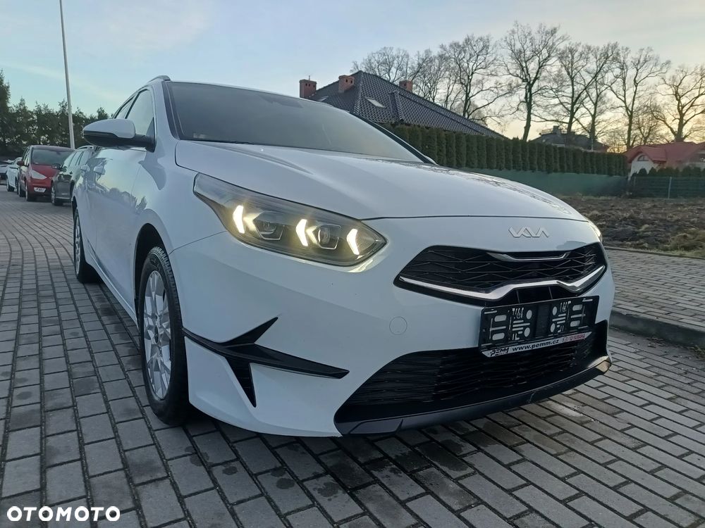 Kia Ceed 1.5 T-GDI OPF JBL Sound Edition - 16