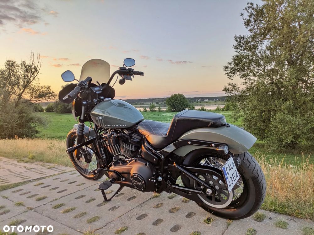 Harley-Davidson Softail Street Bob - 1