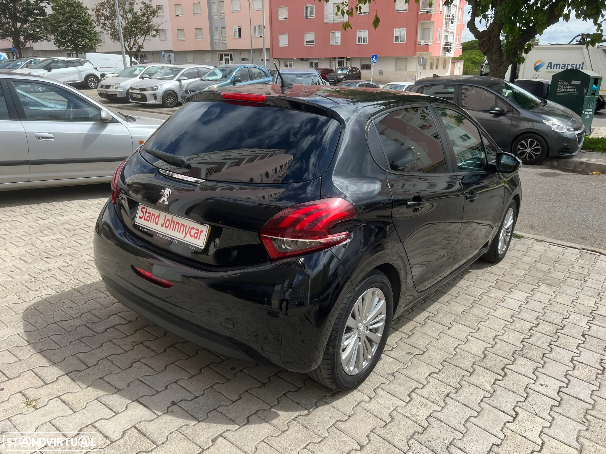 Peugeot 208 1.2 PureTech Style - 6