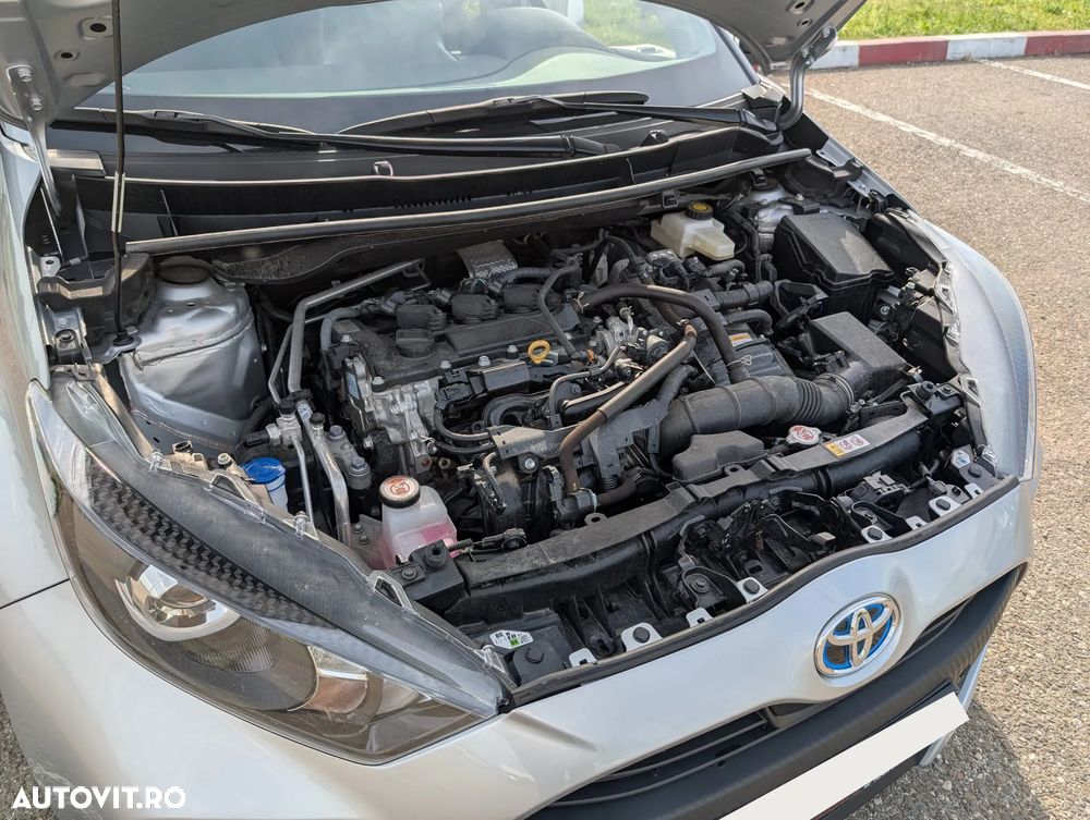 Toyota Yaris - 24