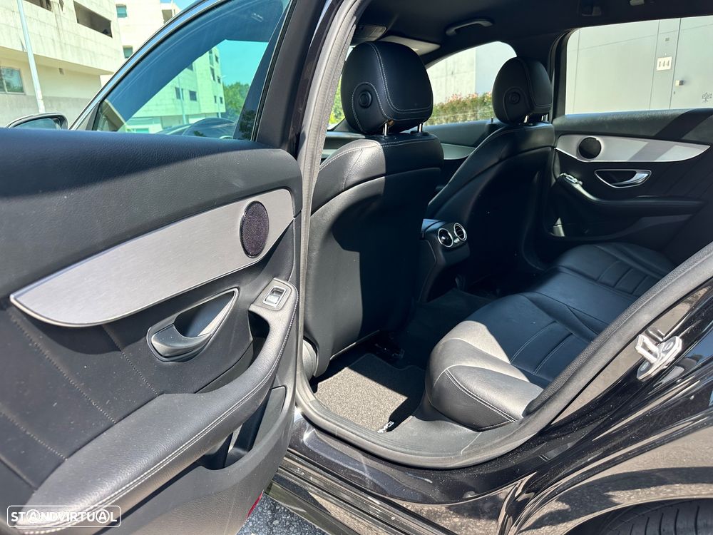 Mercedes-Benz C 220 d AMG Line - 29