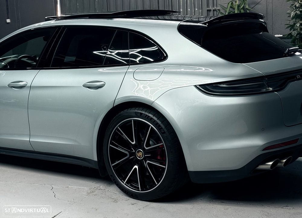 Porsche Panamera Sport Turismo 4S E-Hybrid - 35