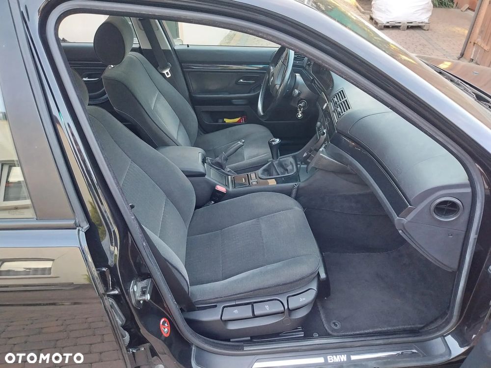 BMW Seria 5 523i - 19