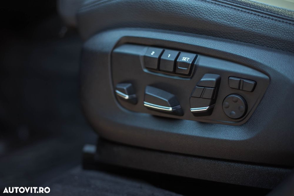 BMW X5 xDrive30d - 16