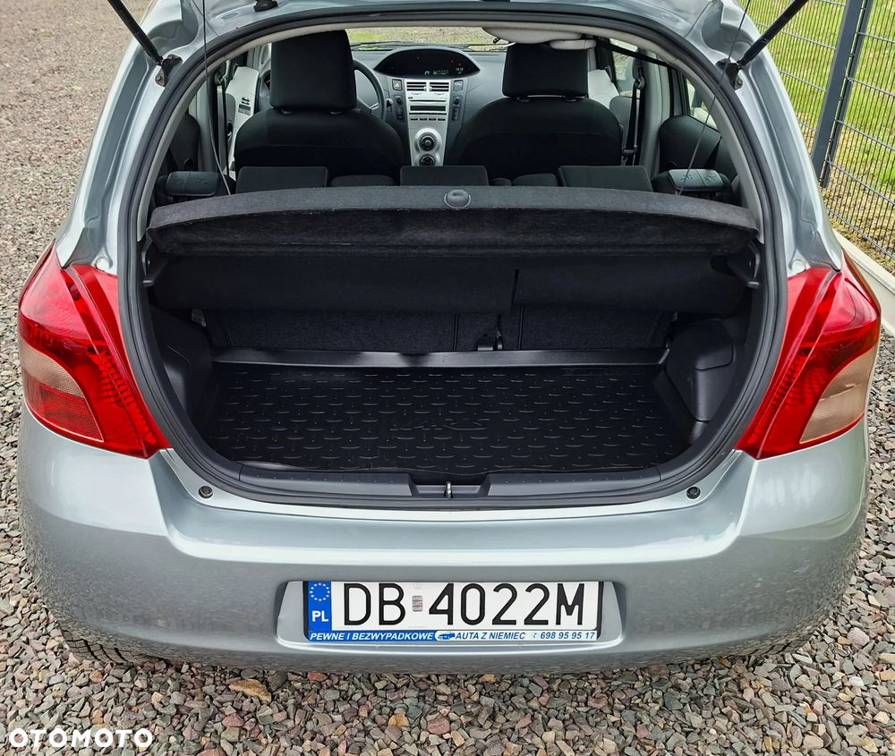 Toyota Yaris 1.0 VVT-i Luna - 12