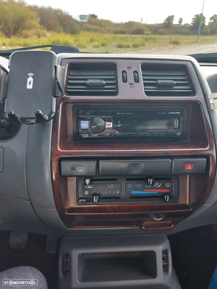 Nissan Terrano - 16