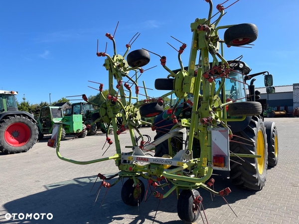 Claas Volto 870
