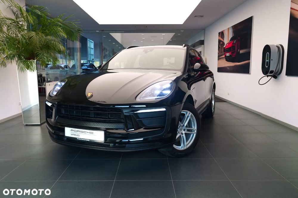 Porsche Macan Standard - 1