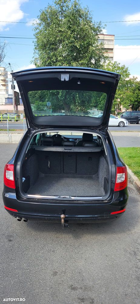 Skoda Superb 1.6 TDI Greenline Elegance - 6
