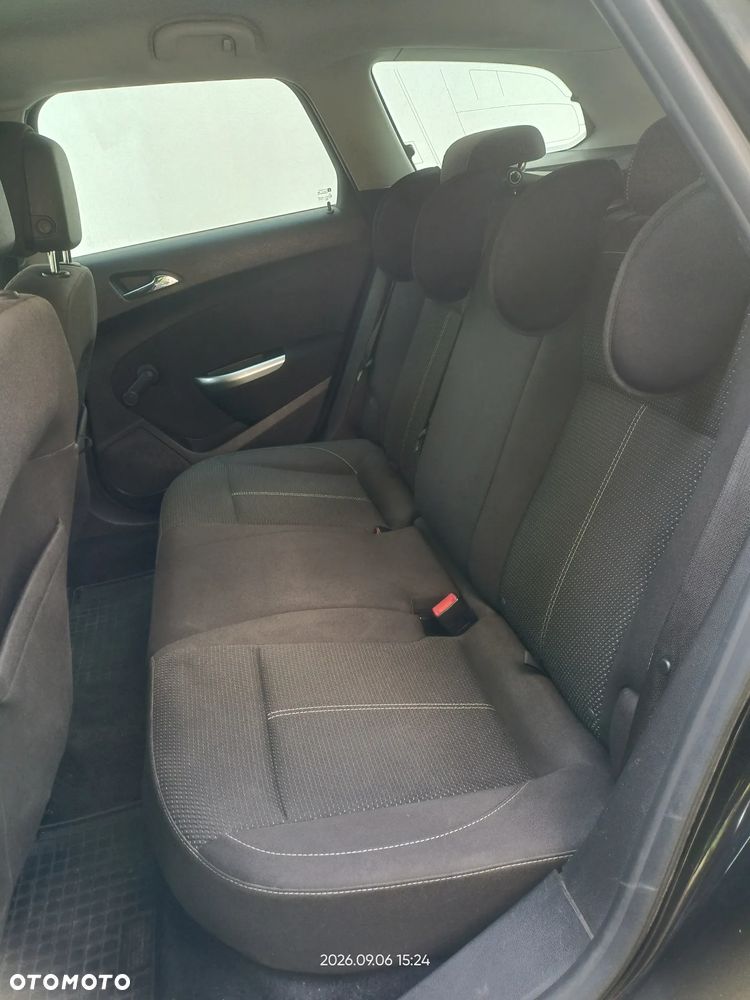 Opel Astra 2.0 CDTI Enjoy - 14