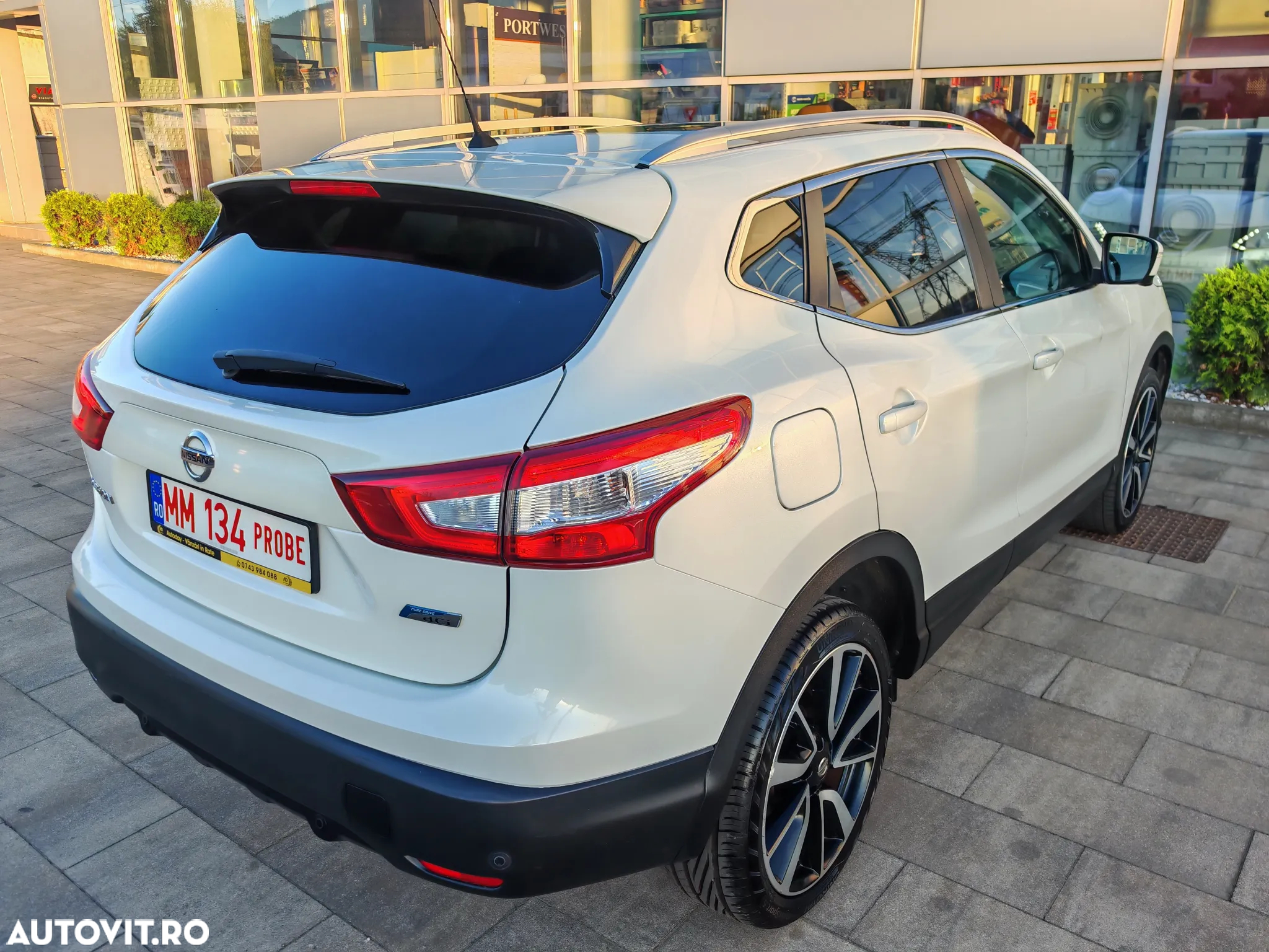 Nissan Qashqai 1.5 DCI TEKNA+ - 3