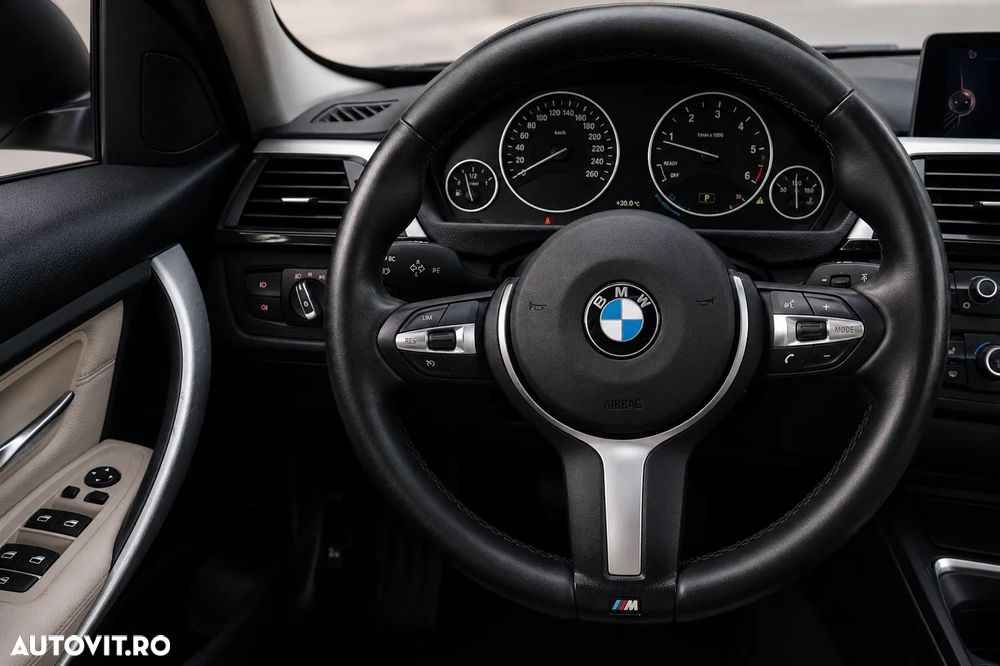 BMW Seria 3 320d xDrive Aut. - 21