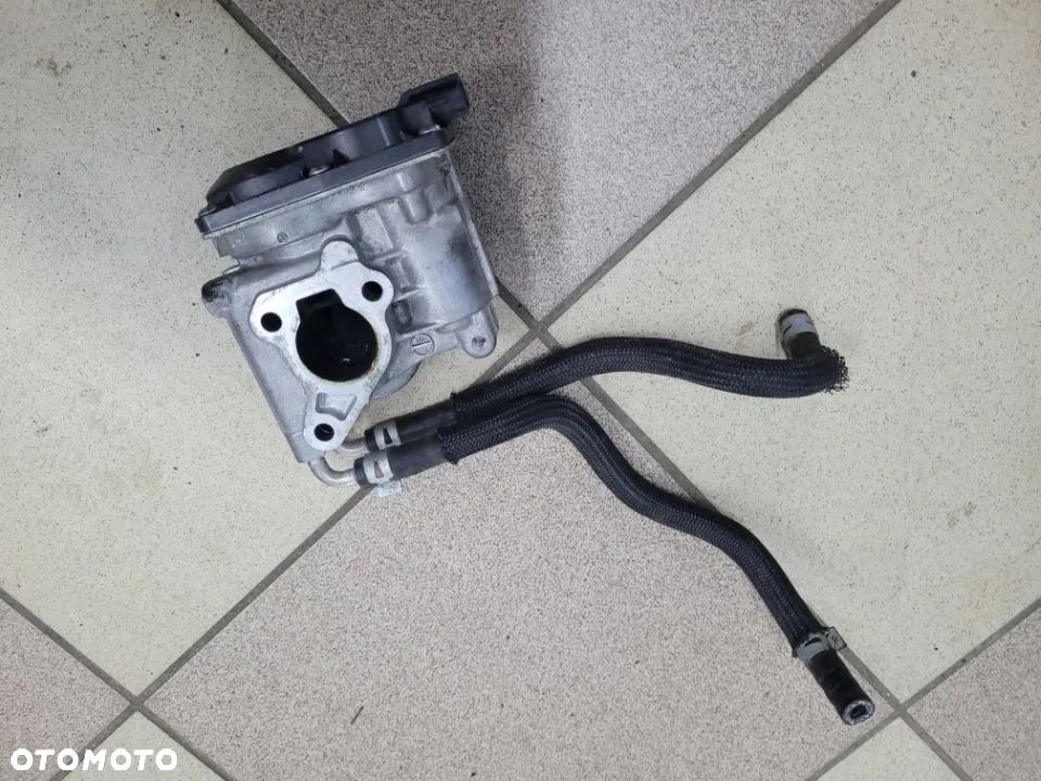 Zawór EGR Toyota Avensis T27 Rav-4 III 2,0 2,2 D4D VN150100-0041 25800-0R010 - 3