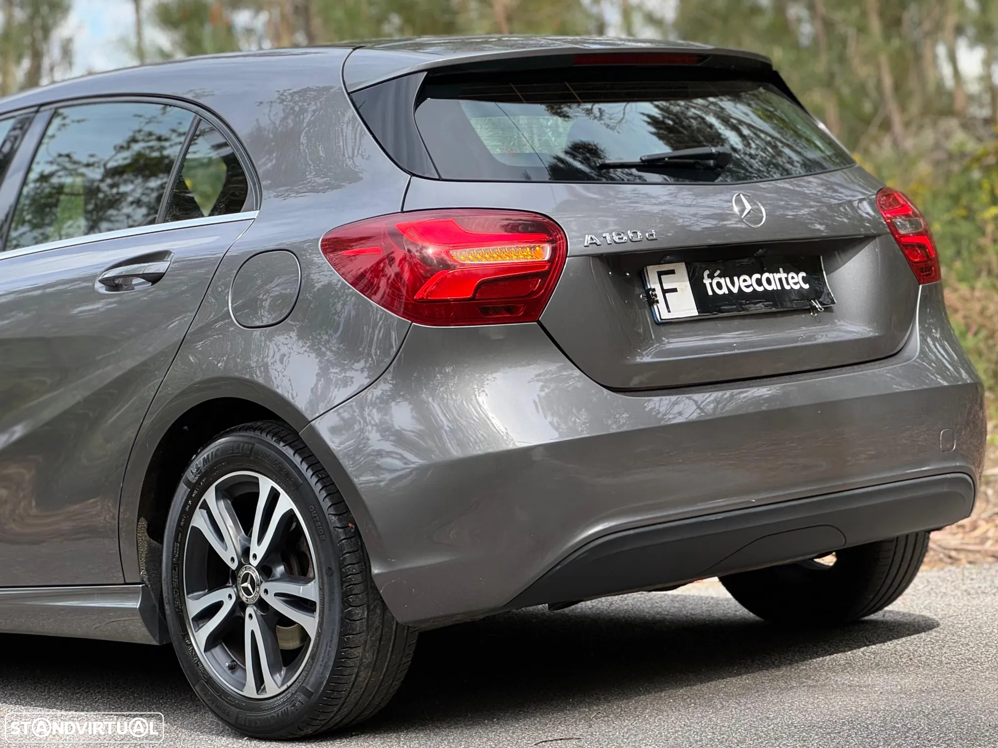 Mercedes-Benz A 180 CDI 7G-DCT Urban - 27