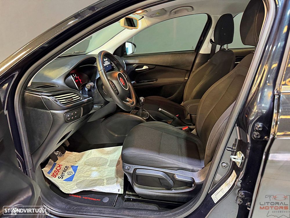 Fiat Tipo Station Wagon 1.6 M-Jet Lounge Tech - 15