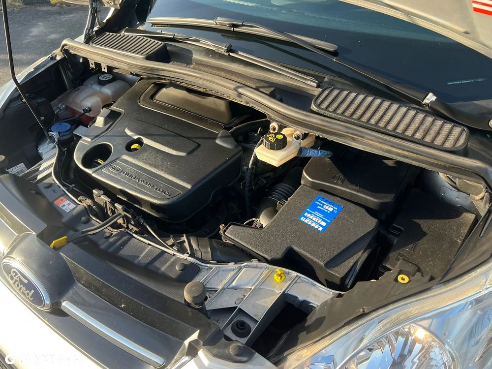 Ford C-MAX 2.0 TDCi Titanium - 11