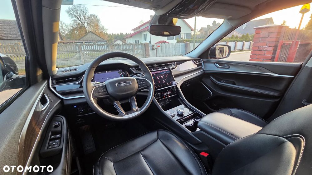 Jeep Grand Cherokee - 7