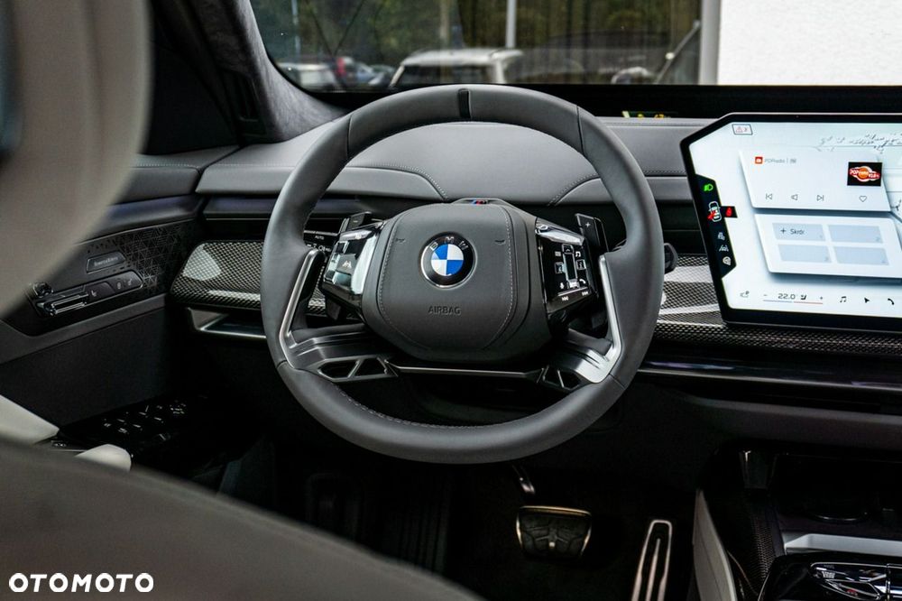 BMW Seria 7 - 18