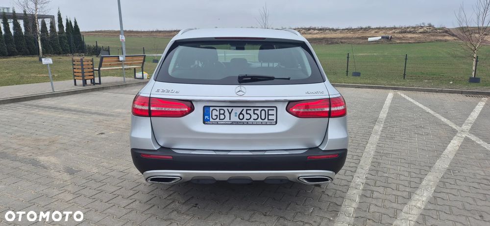 Mercedes-Benz Klasa E 220 d 4-Matic All-Terrain - 5
