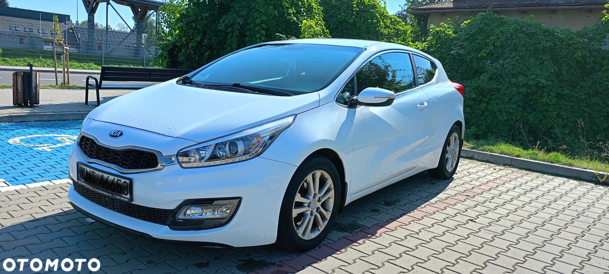 Kia Ceed Cee'd 1.6 GDI M - 1