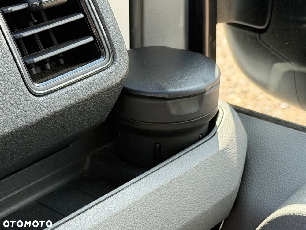 Volkswagen Crafter - 33