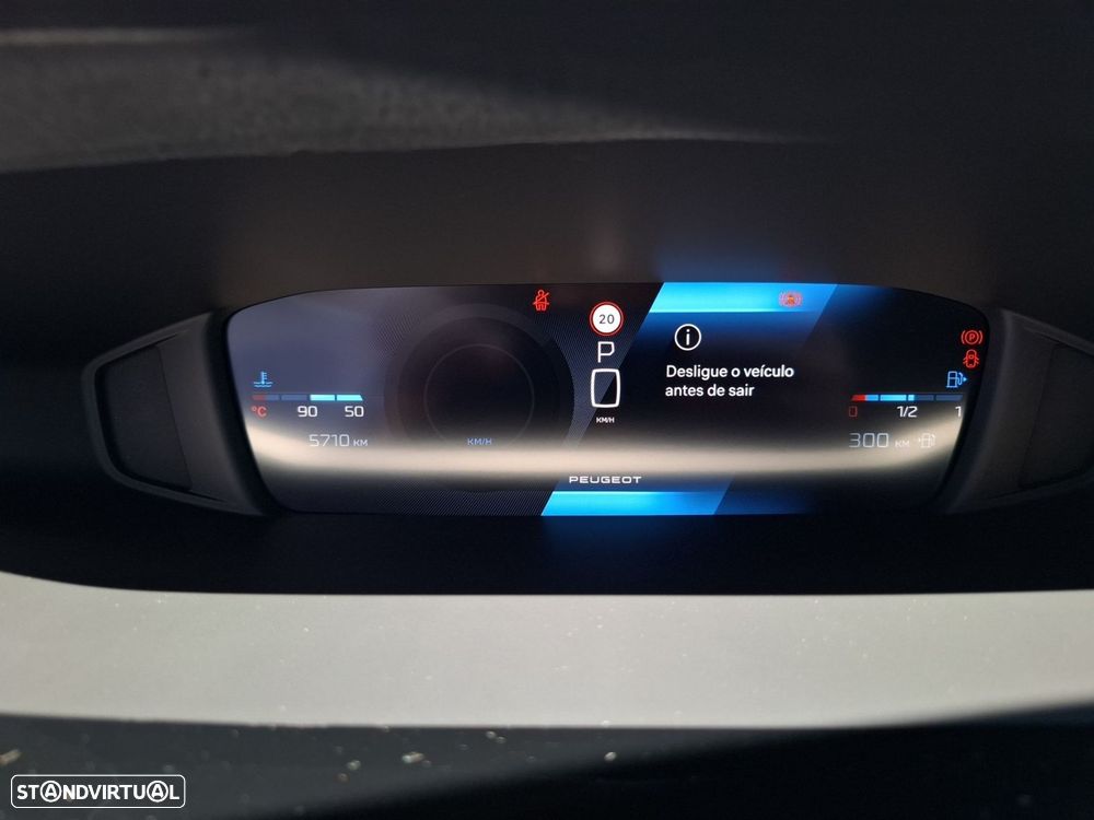 Peugeot 308 SW 1.2 Hybrid Allure e-DCS6 — fotografia 15
