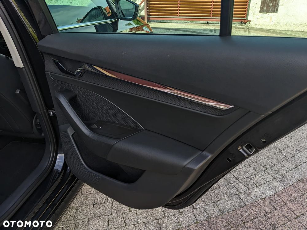 Skoda Octavia 1.5 TSI e-Tec Style DSG - 39