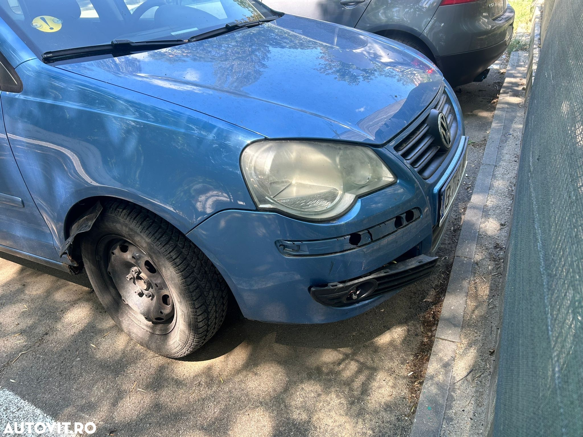 Volkswagen Polo - 4