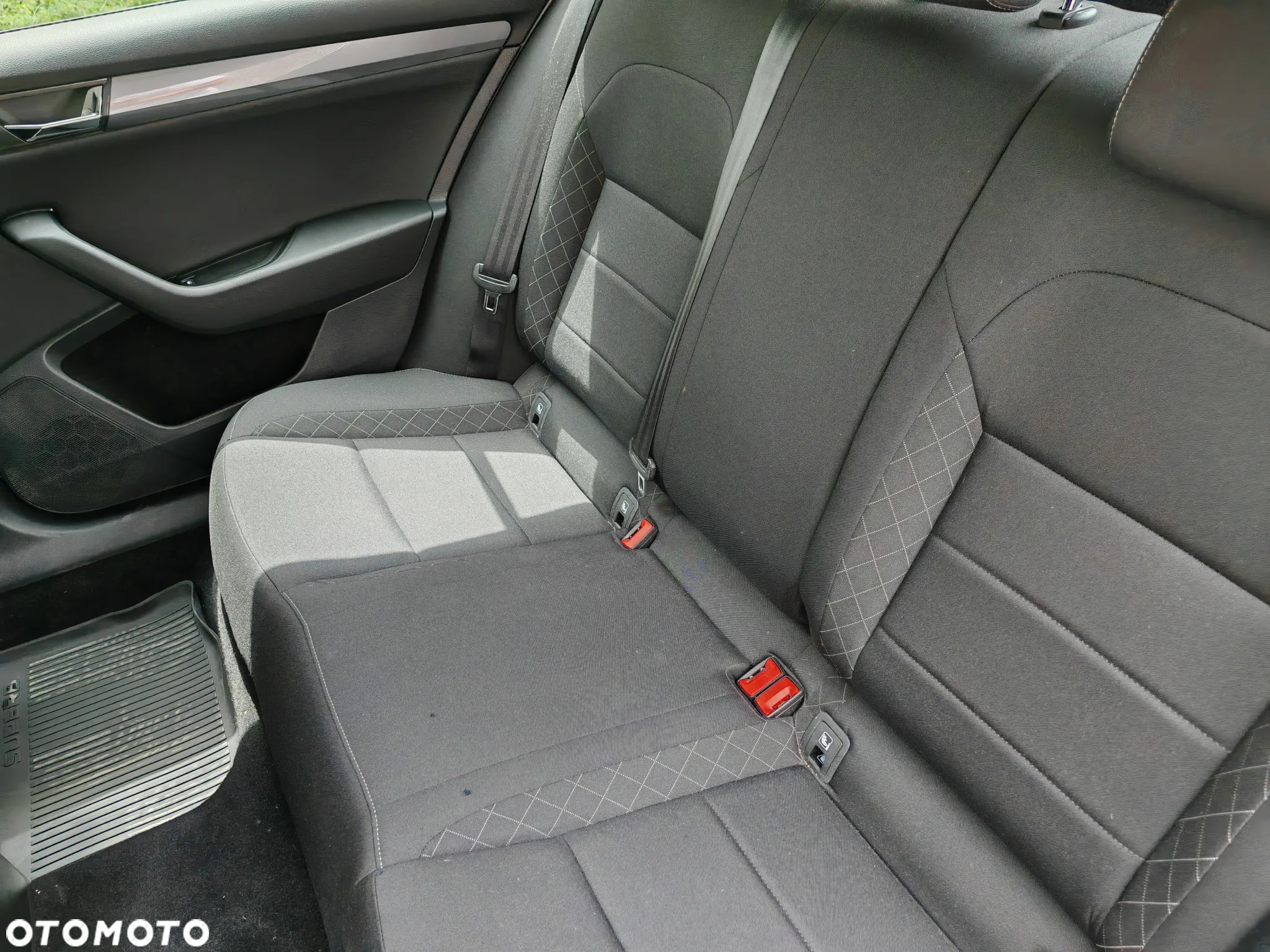 Skoda Superb 1.5 TSI ACT Active - 28