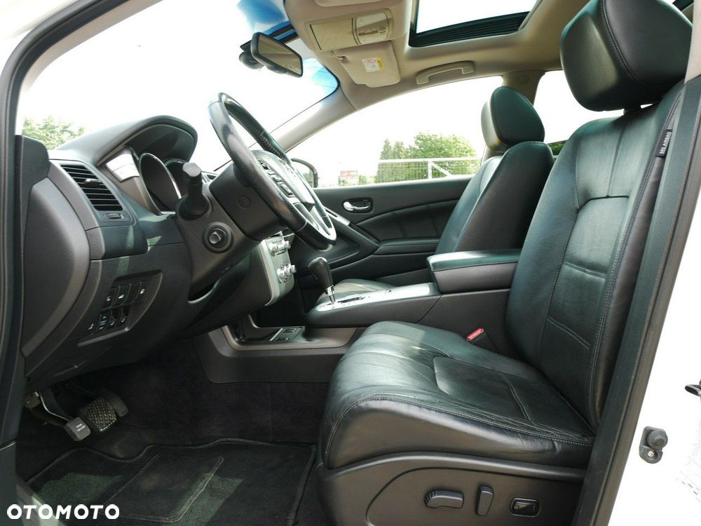 Nissan Murano 2.5 D Premium - 6