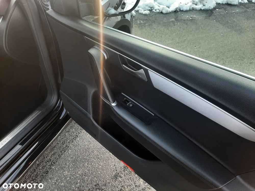 Volkswagen Passat 2.0 TDI DSG BlueMotion Technology Highline - 13