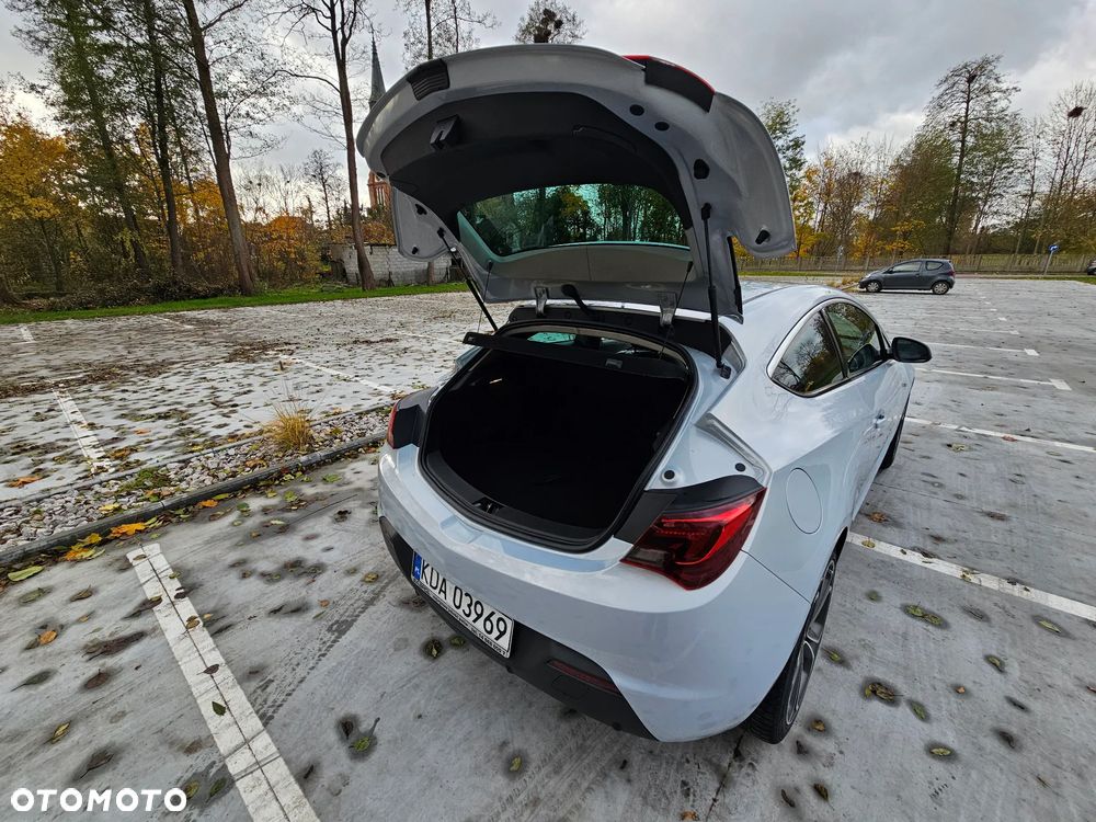 Opel Astra 1.4 Turbo - 9