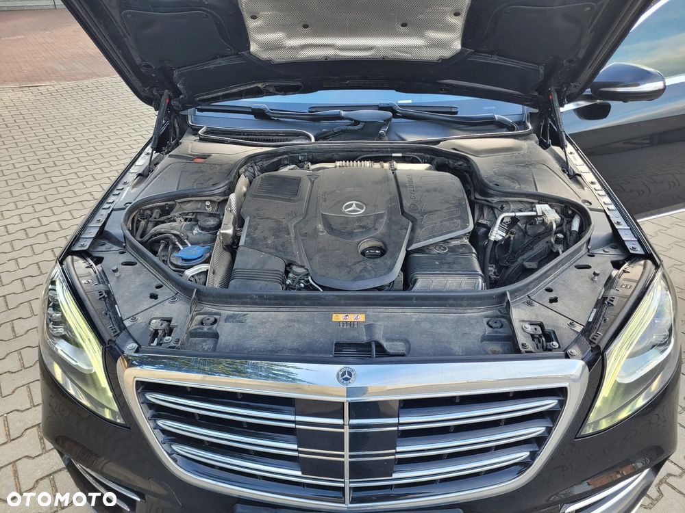 Mercedes-Benz Klasa S 400 d 4-Matic L 9G-TRONIC - 39