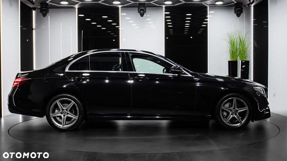Mercedes-Benz Klasa E 220 d 4-Matic AMG - 8