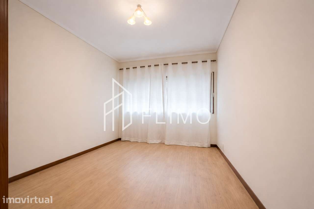 Apartamento T2+1 em São João da Madeira - Grande imagem: 4/10