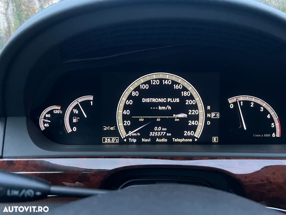 Mercedes-Benz S 350 BlueTEC DPF 4Matic 7G-TRONIC - 12