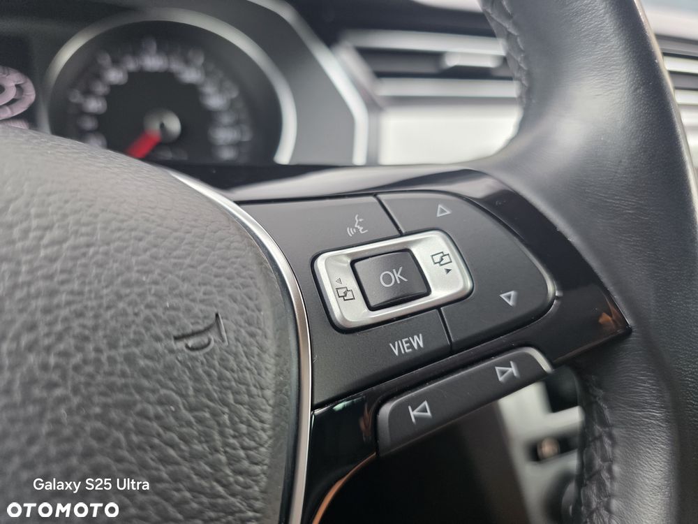 Volkswagen Passat 1.5 TSI EVO Highline - 13