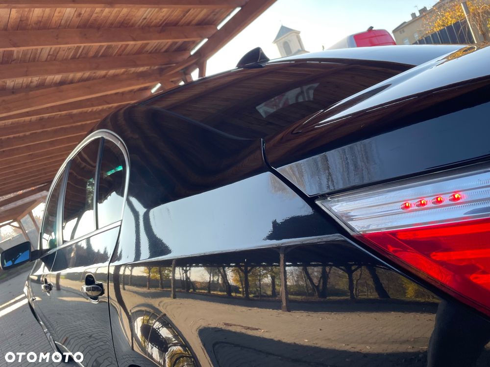 BMW Seria 5 520d - 31