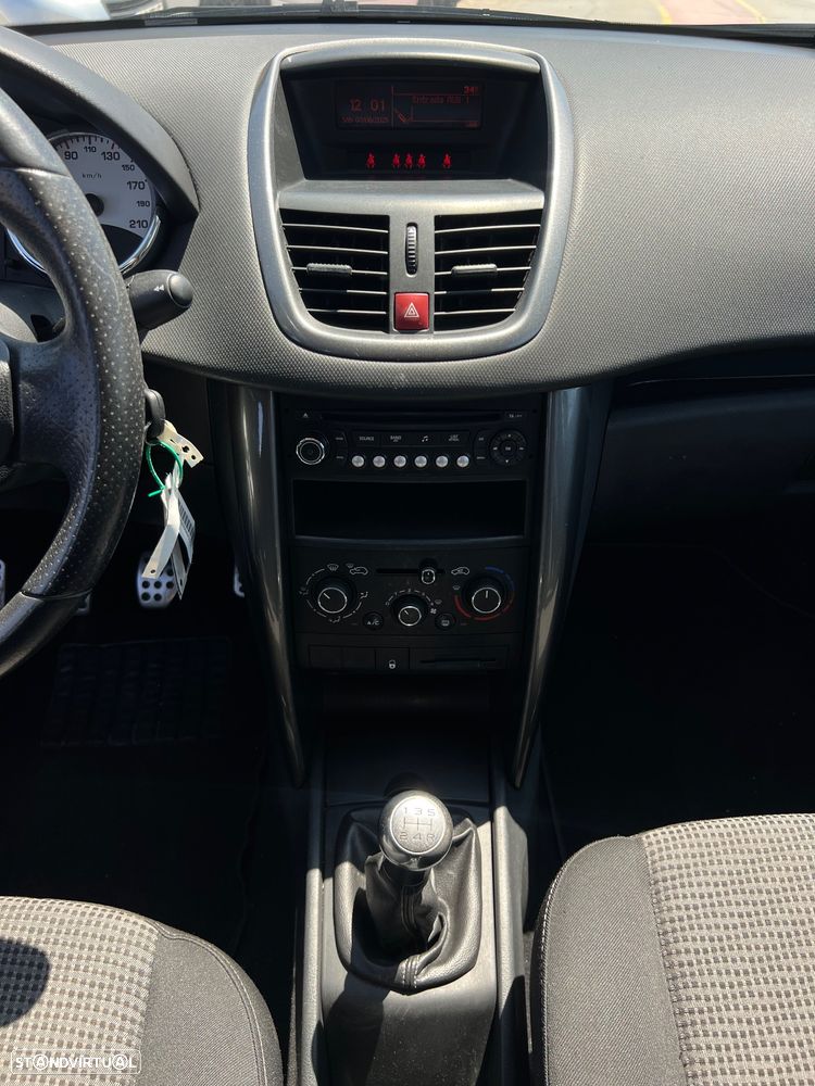 Peugeot 207 1.4 16V Sport - 15