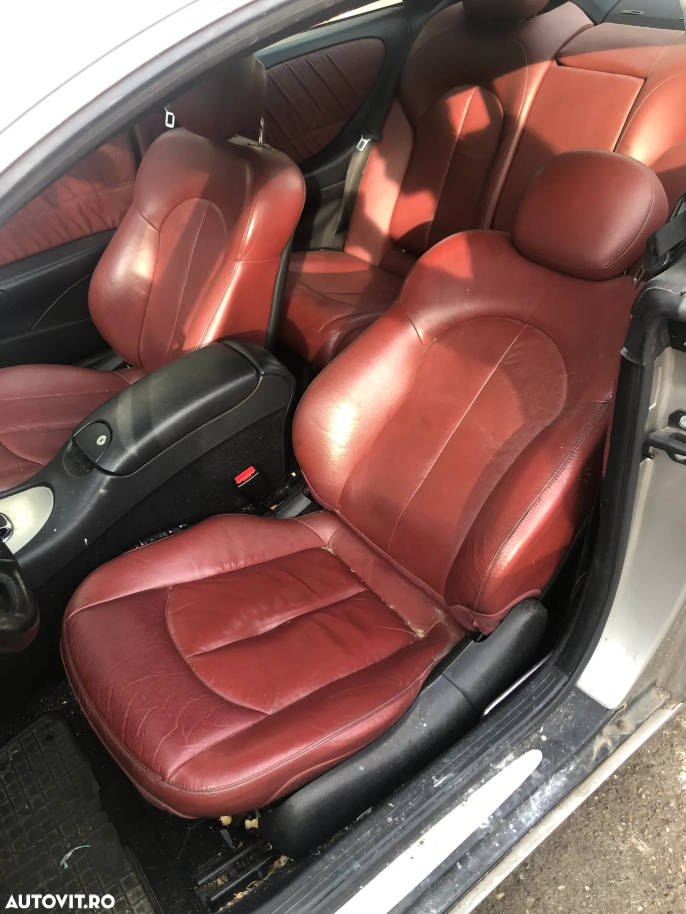 Dezmembrez Mercedes Benz CLK 320 cdi automat facelift 2006 - 9